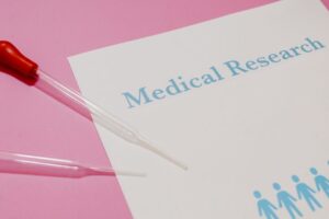 临床研究职业路径：CRA、CRC、DM与CRO行业的完整进阶指南