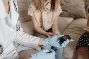 连续血糖监测（CGM）：非糖尿病人群的血糖优化与代谢健康
