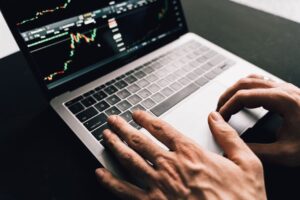 Cursor AI编程工具：从零开始的完整上手指南
