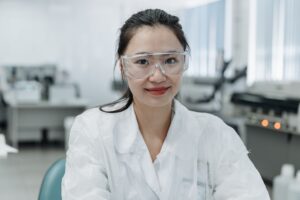 海外STEM职场发展：美国OPT/H-1B、欧洲蓝卡与全球科技人才竞争