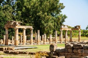 Mediterranean Civilizations: Ancient Egypt, Ancient Greece, the Roman Empire, and the Formation of Western Civilization's Foundations