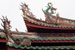 气候变化与法律：国际气候条约体系、气候诉讼浪潮与企业碳排放责任