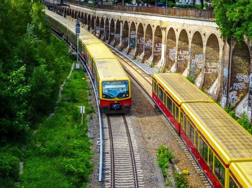 How to Buy the Deutschlandticket by Day (and Cancel Before You Get Charged Twice)