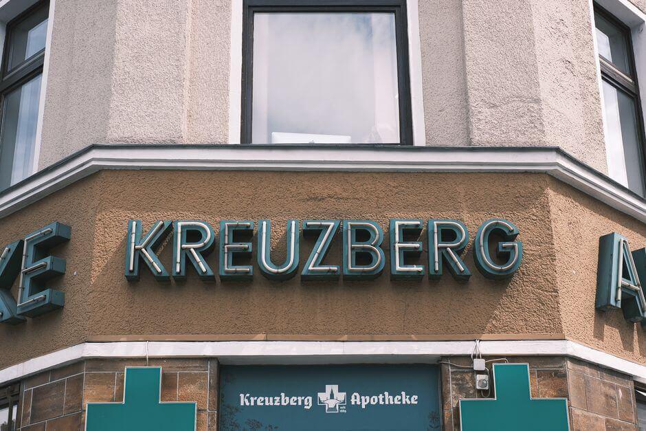 German Pharmacy (Apotheke) Guide: Prescriptions, OTC Medication, and Night Service