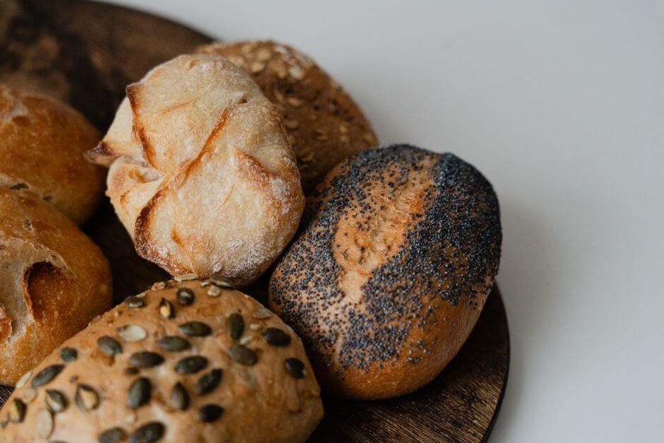 German Bread: A Practical Guide to the 3,000 Varieties You’ll Find in Bakeries