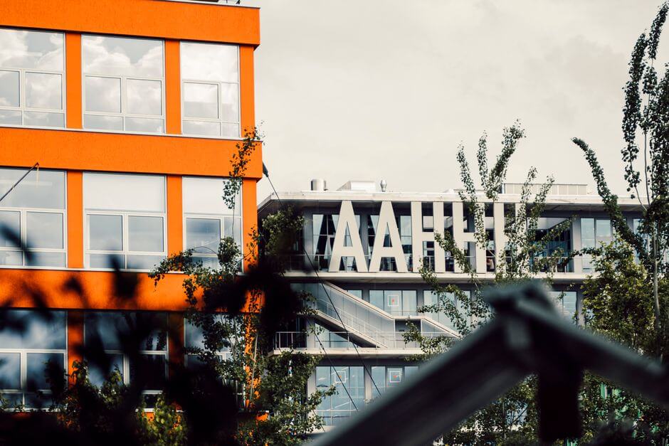 在德国用AI建立语言交换学习惯例:有效提升德语的实用方案