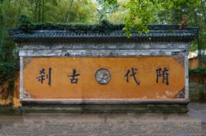 工作与生活平衡：职业倦怠（Burnout）的识别、预防与自我恢复策略