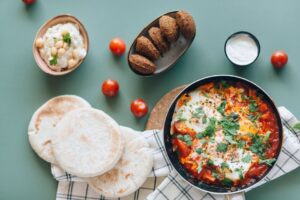 Israeli Food: Hummus, Shakshuka, and the Mediterranean Food Culture of Tel Aviv's Markets