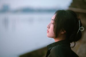 大模型评测基准全解析：MMLU、HumanEval、HELM与基准失效问题