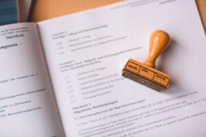 德国租房实战：SCHUFA信用报告、租房合同与常见坑